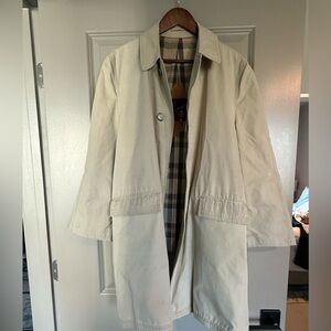 Vintage Harbor Master Raincoat Mens 38R Small Tan Mac Coat Plaid Lined Classic